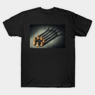 the pawns crown T-Shirt